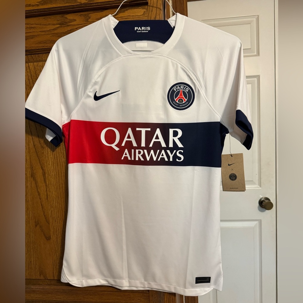 NWT Nike PSG Kylian Mbappe Soccer Jersey Sz S - Picture 2 of 2